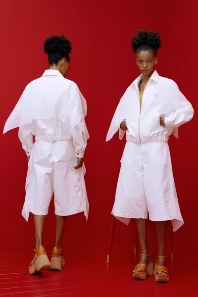 Look 34